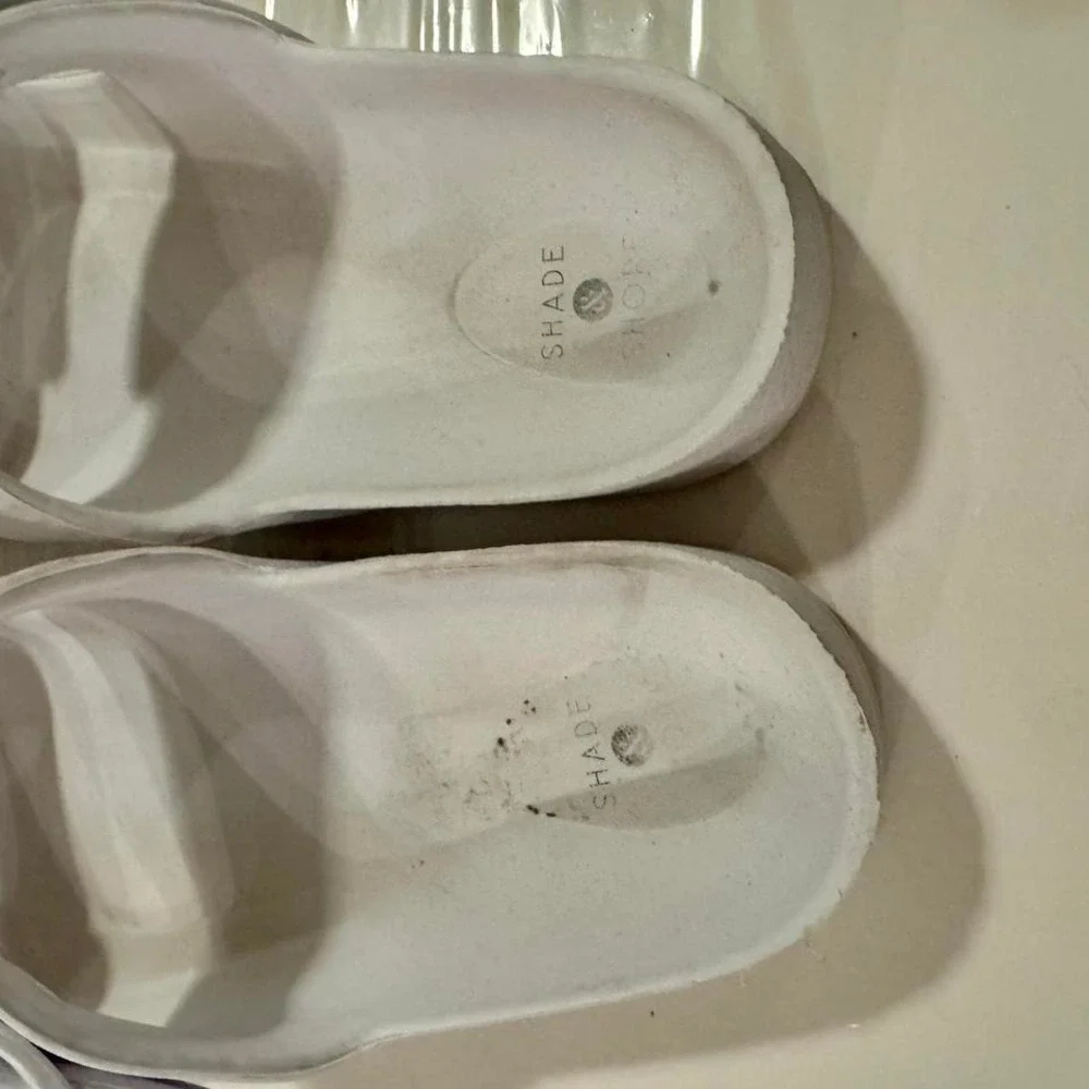 White Sand and Stone slides